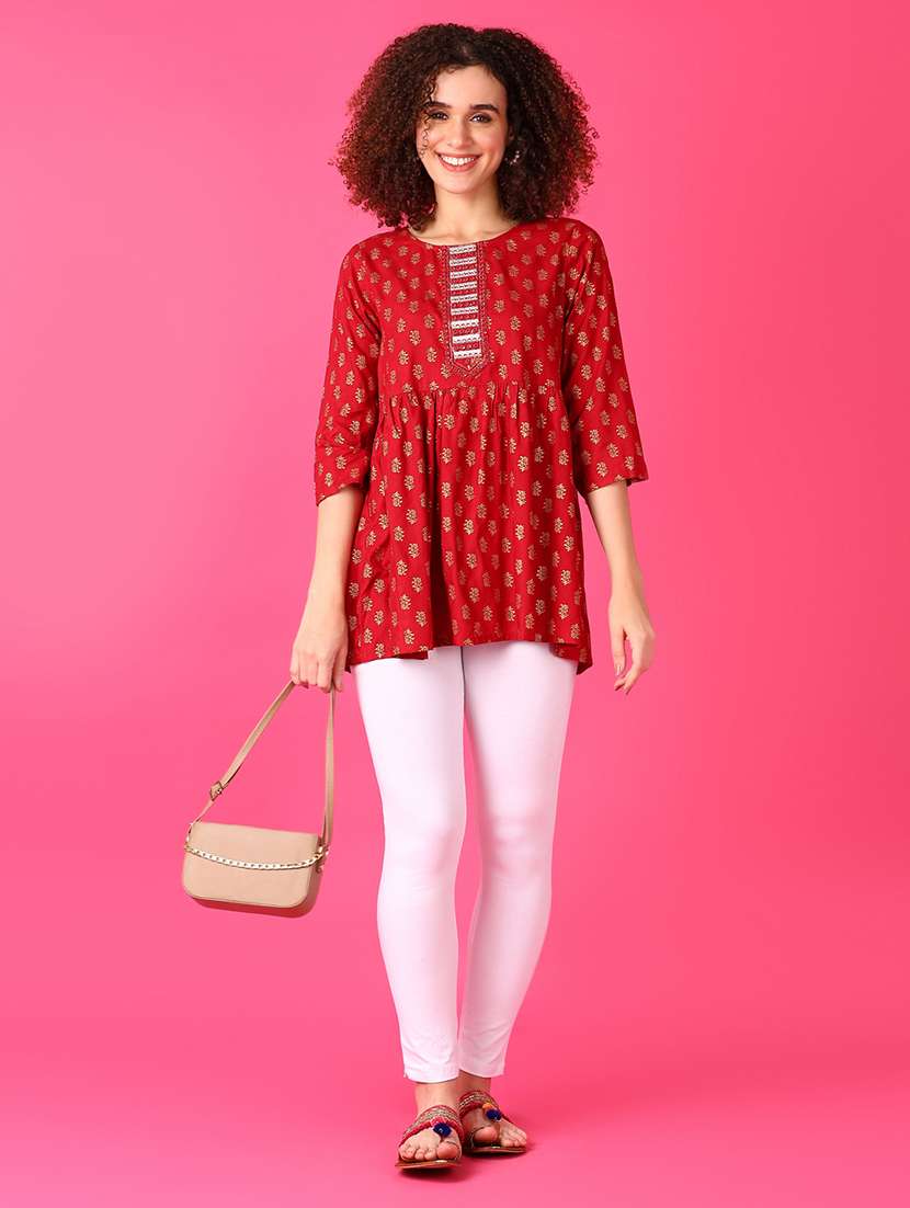 women three quarter sleeve flared kurti - 21551603 -  Standard Image - 4