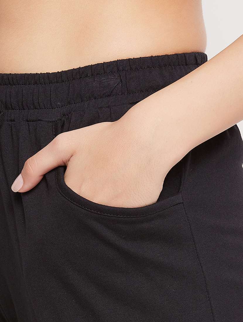 women printed pyjama nightwear set - 21552200 -  Standard Image - 4