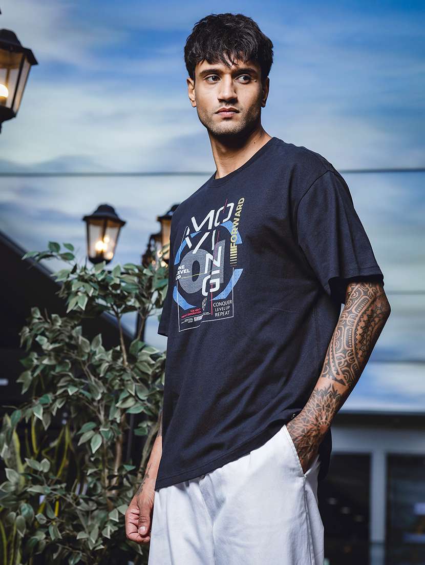 men front print short sleeve oversized t-shirt - 21552867 -  Standard Image - 1