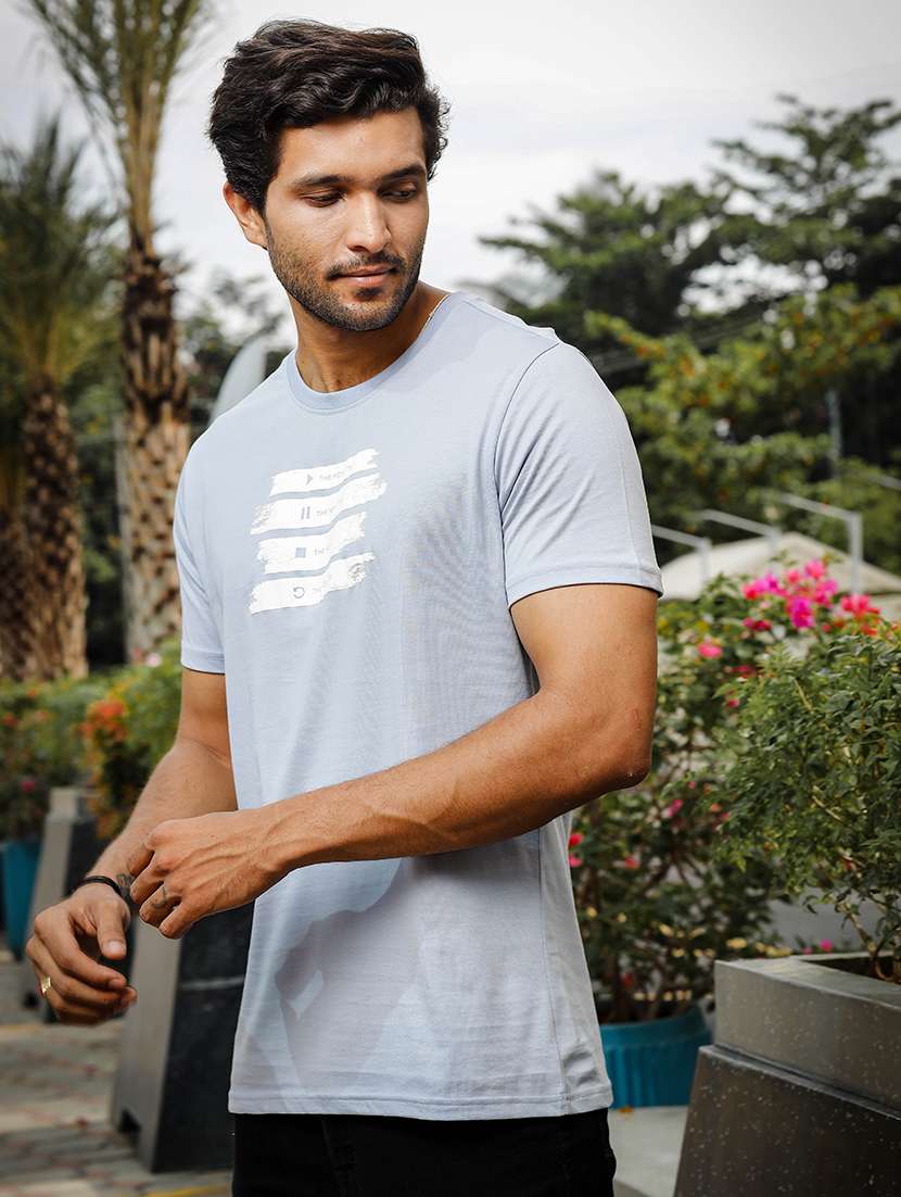 men chest print round neck t-shirt - 21553852 -  Standard Image - 1