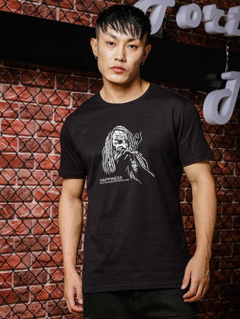 men chest print round neck t-shirt - 21553854 -  Zoom Image - 0