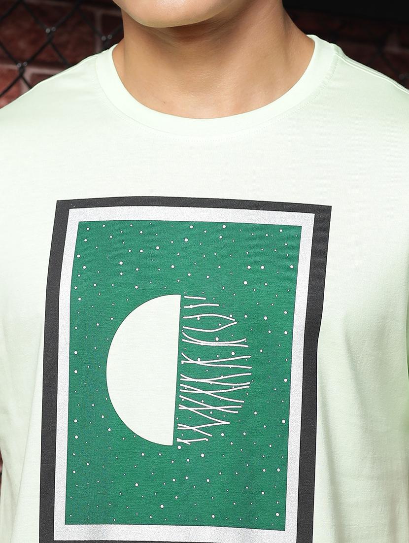 men front print round neck t-shirt - 21553876 - Standard Image - 4