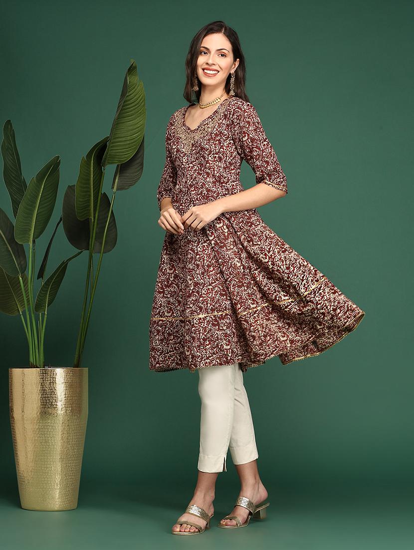 women printed embroidered detailed a-line kurta - 21553967 - Standard Image - 4