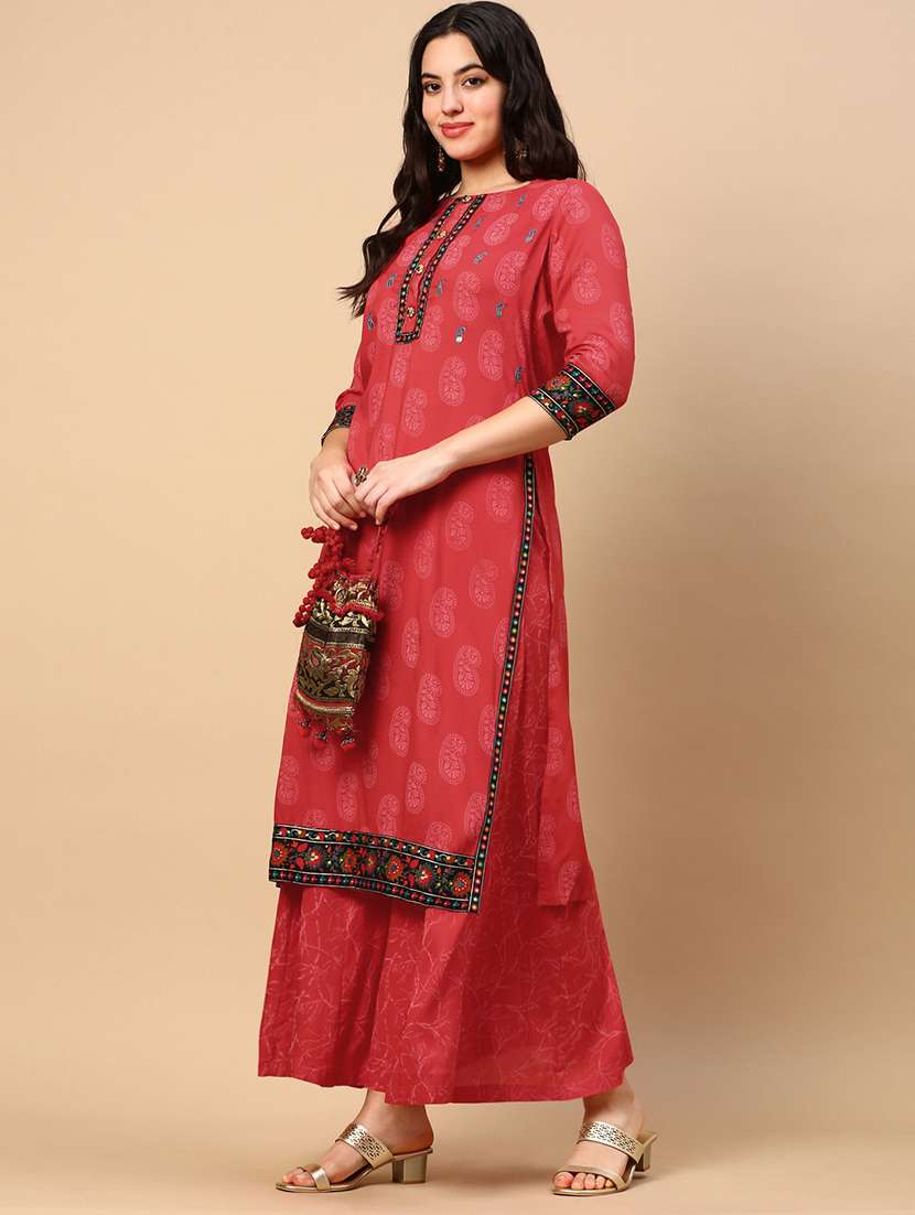 women paisley printed kurta palazzo set - 21553968 -  Standard Image - 4