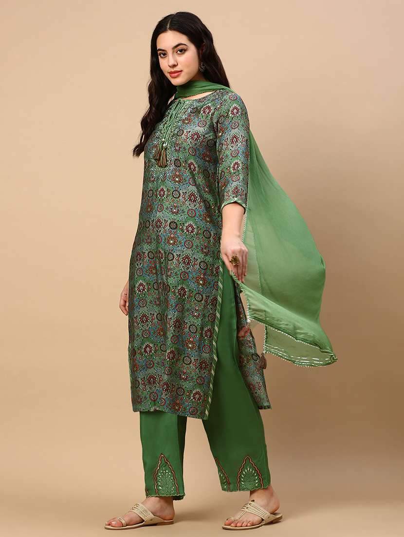 women three quarter sleeve kurta pant with dupatta set - 21553982 -  Standard Image - 4
