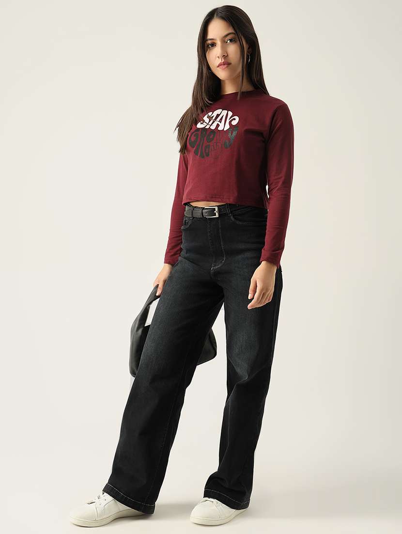 women front print round neck crop t-shirt - 21554004 -  Standard Image - 4