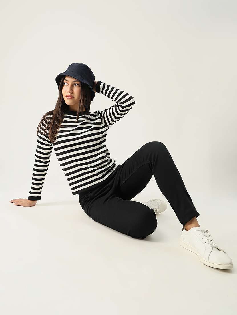 women long sleeve self-designed regular top - 21554031 -  Standard Image - 4