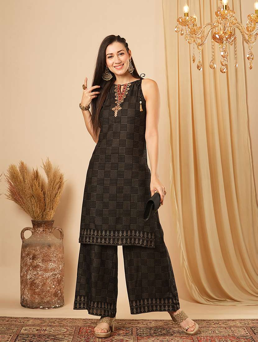globus women black tie-up halter keyhole neck embroidery detail geometric polka dots straight kurta with palazzos festive set - 21554286 - Zoom Image - 0