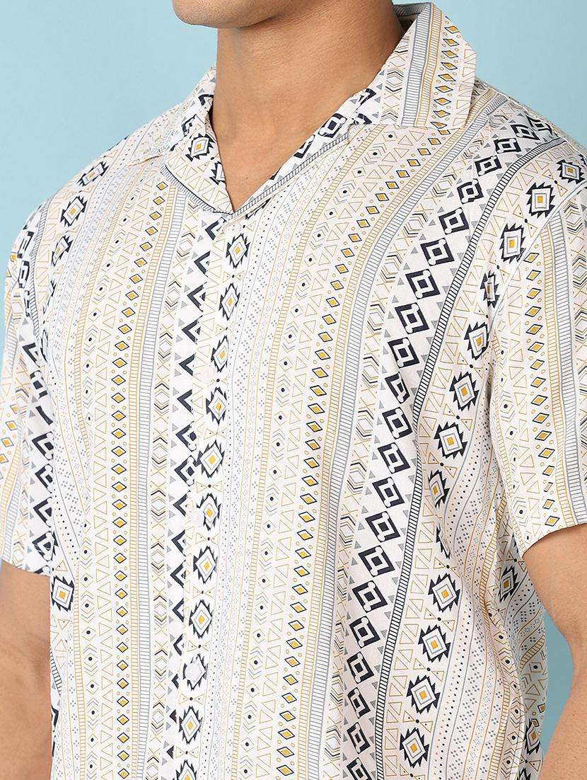 men printed short sleeve casual shirt - 21555720 -  Standard Image - 1