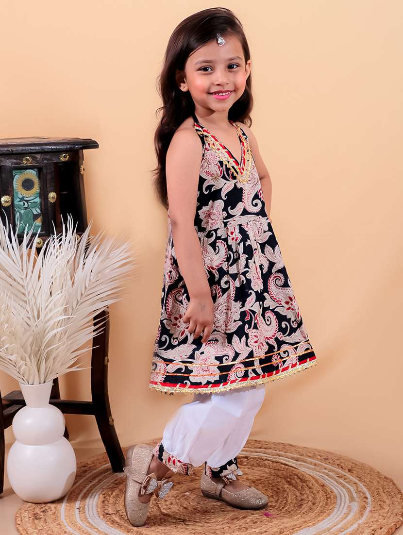 girls printed sleeveless kurta pant set - 21555759 -  Standard Image - 1