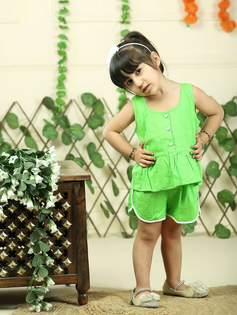 girls striped sleeveless top & shorts set
