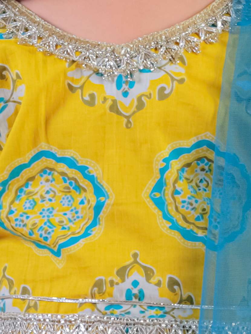 girls printed short sleeves lehenga choli set - 21555834 -  Standard Image - 4