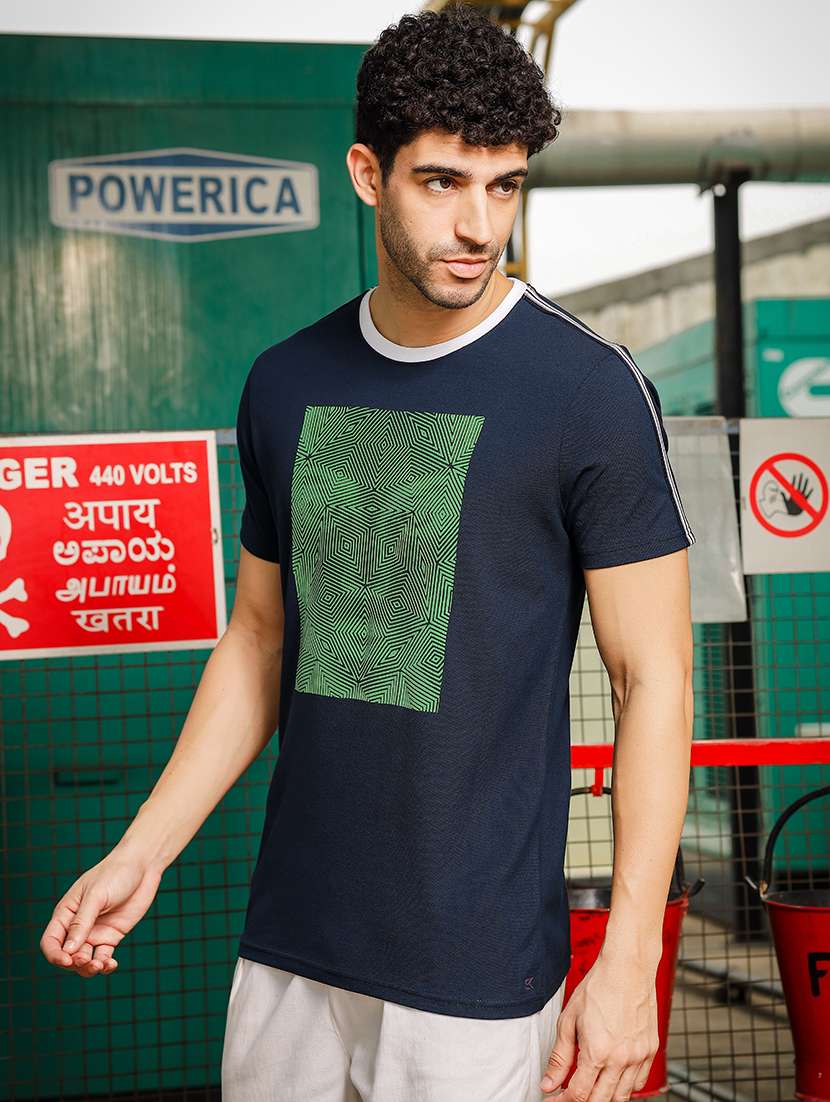 men front print round neck t-shirt - 21557429 -  Standard Image - 1