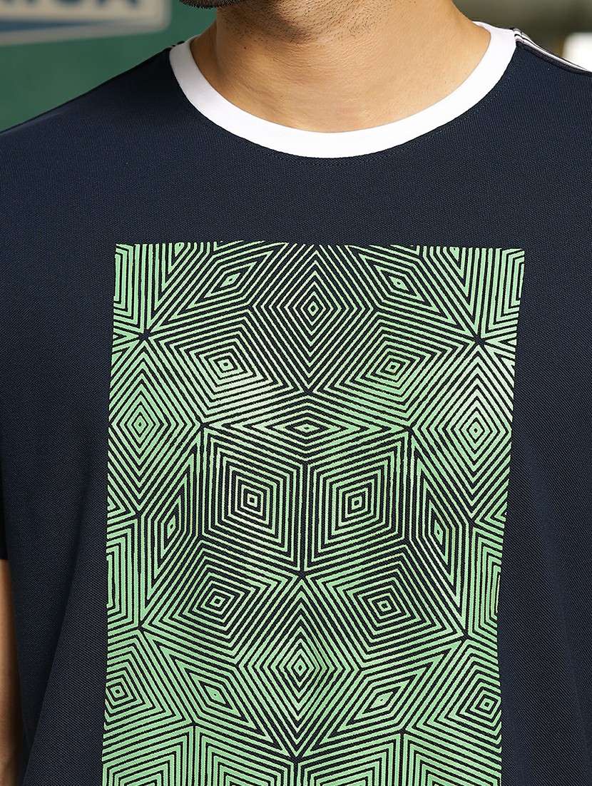 men front print round neck t-shirt - 21557429 - Standard Image - 4