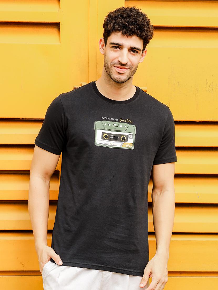 men chest print round neck t-shirt