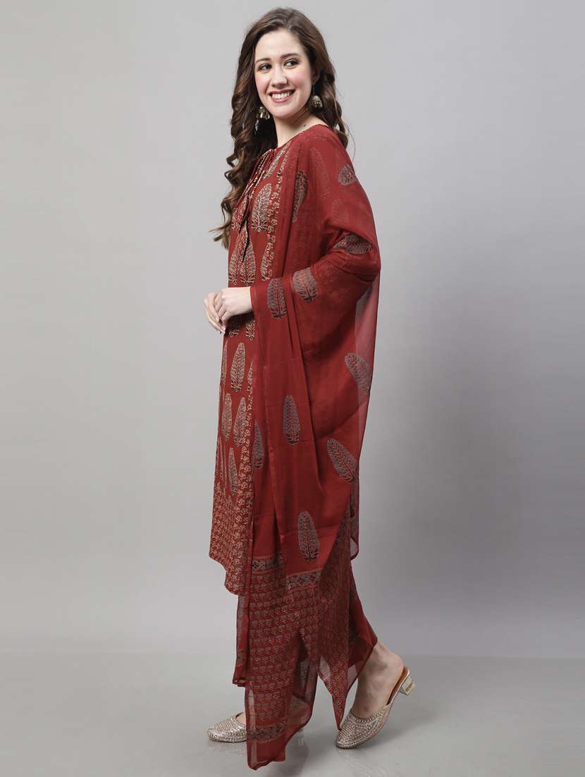 women three quarter sleeve kurta pant with dupatta set - 21558129 -  Standard Image - 1