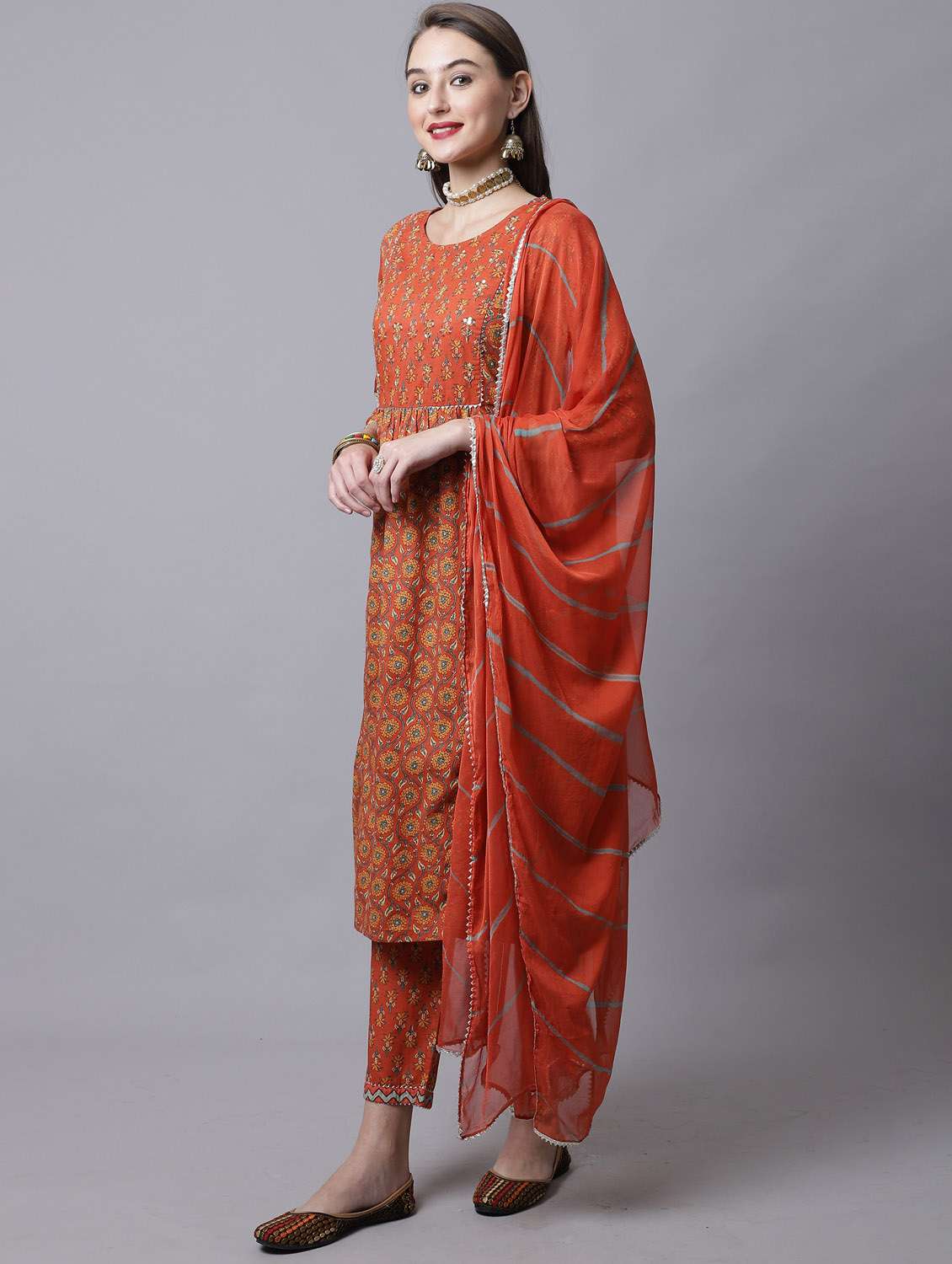 women floral kurta pant with dupatta set - 21558269 -  Standard Image - 1