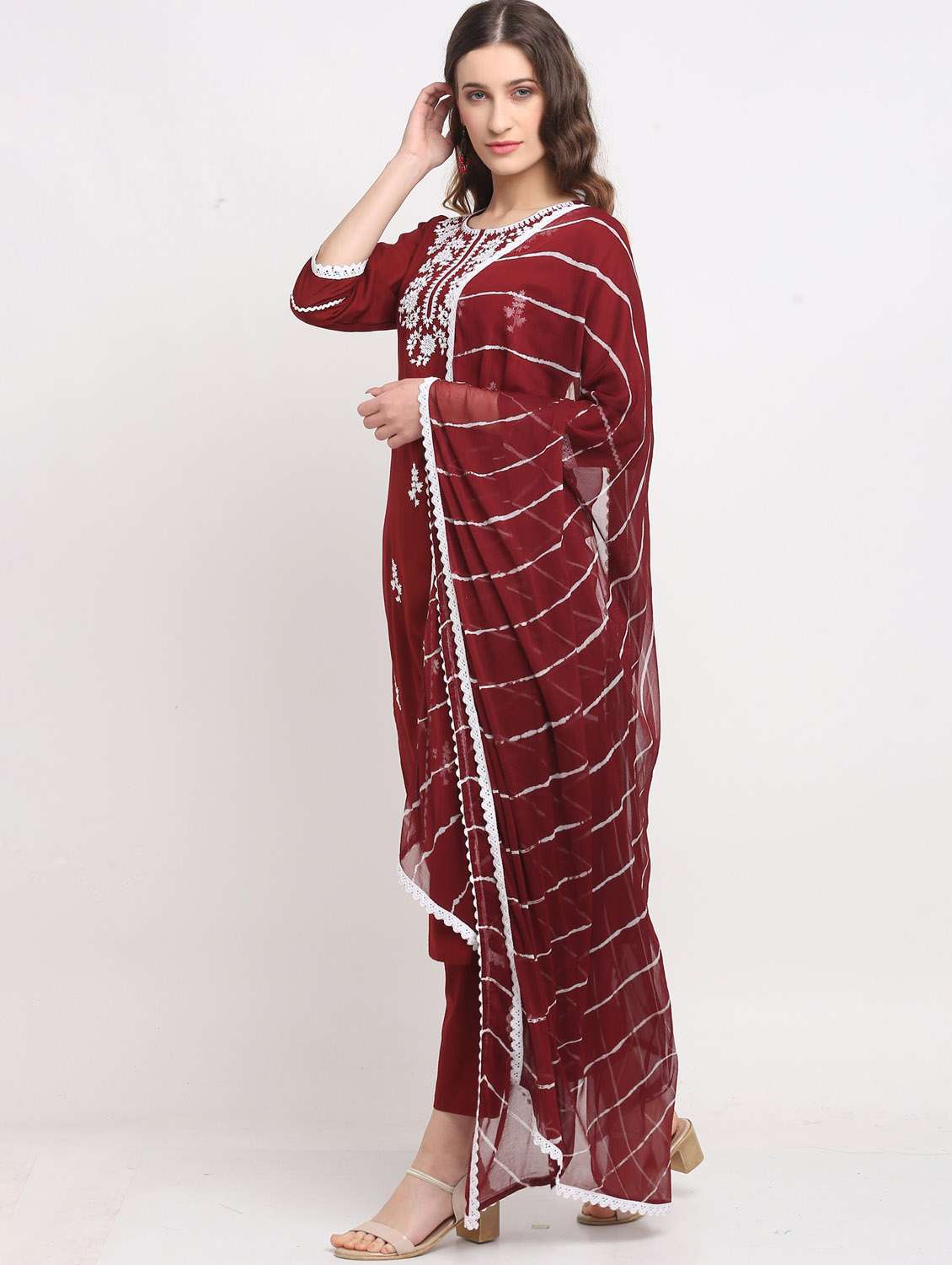 women embroidered kurta pant set with dupatta - 21558333 -  Standard Image - 1