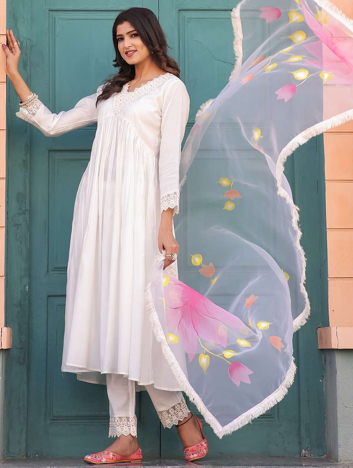 women solid v neck kurta pant set with dupatta - 21558483 -  Standard Image - 1