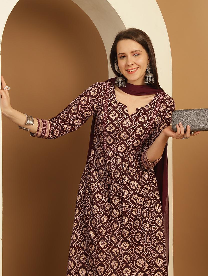 women floral kurta pant set with dupatta - 21558493 - Standard Image - 4