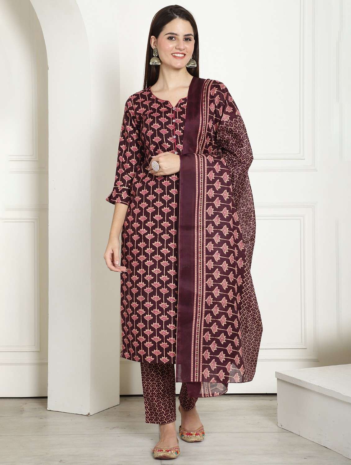 women three quarter sleeve kurta pant with dupatta set