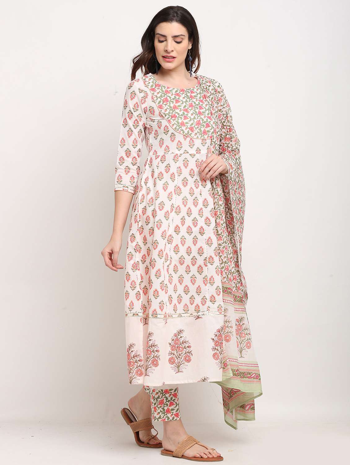 women printed kurta pant set with dupatta - 21558560 -  Standard Image - 1