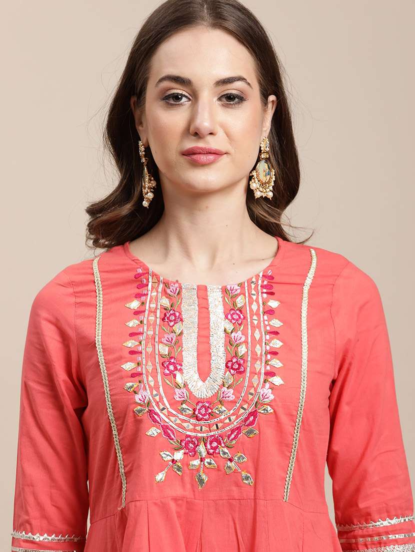 women embroidered kurta sharara set with dupatta - 21558579 -  Standard Image - 4