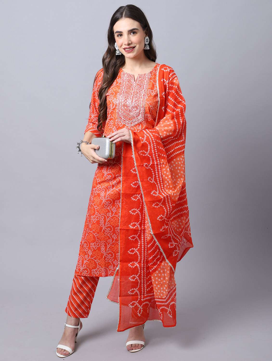 women bandhani kurta pant set with dupatta