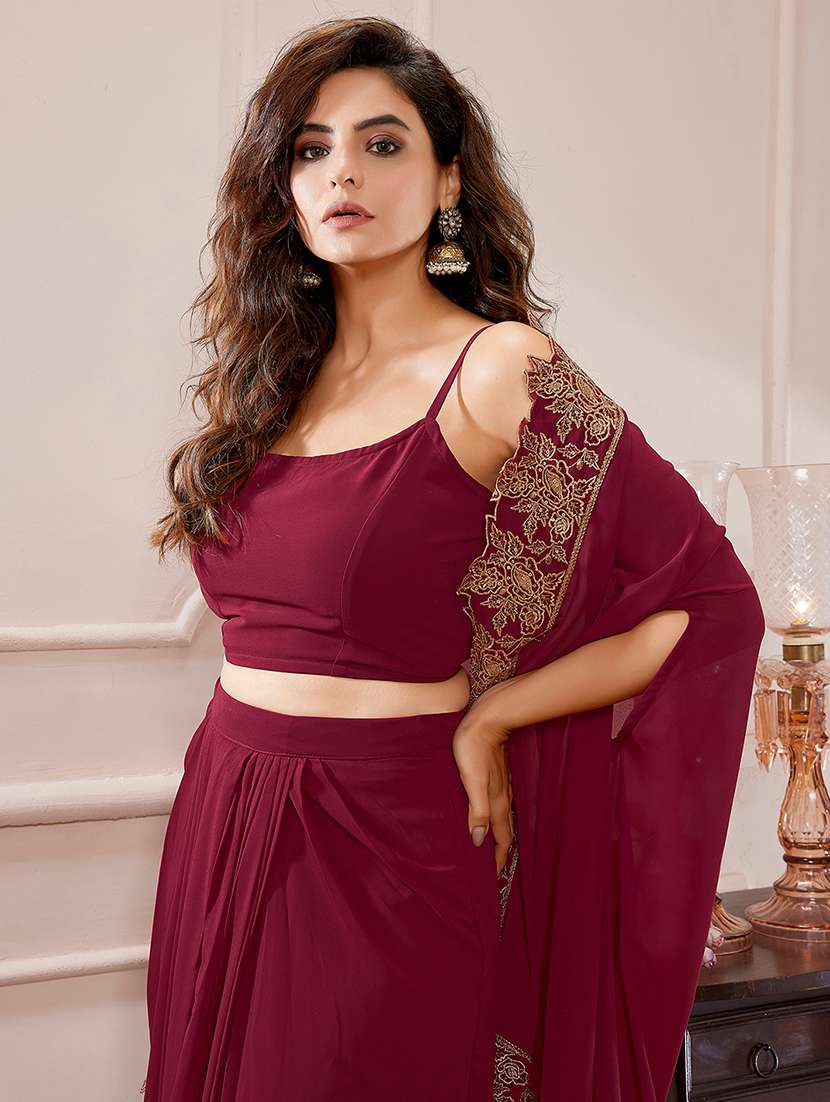 women embroidered sleeveless fusion set - 21559137 -  Standard Image - 4