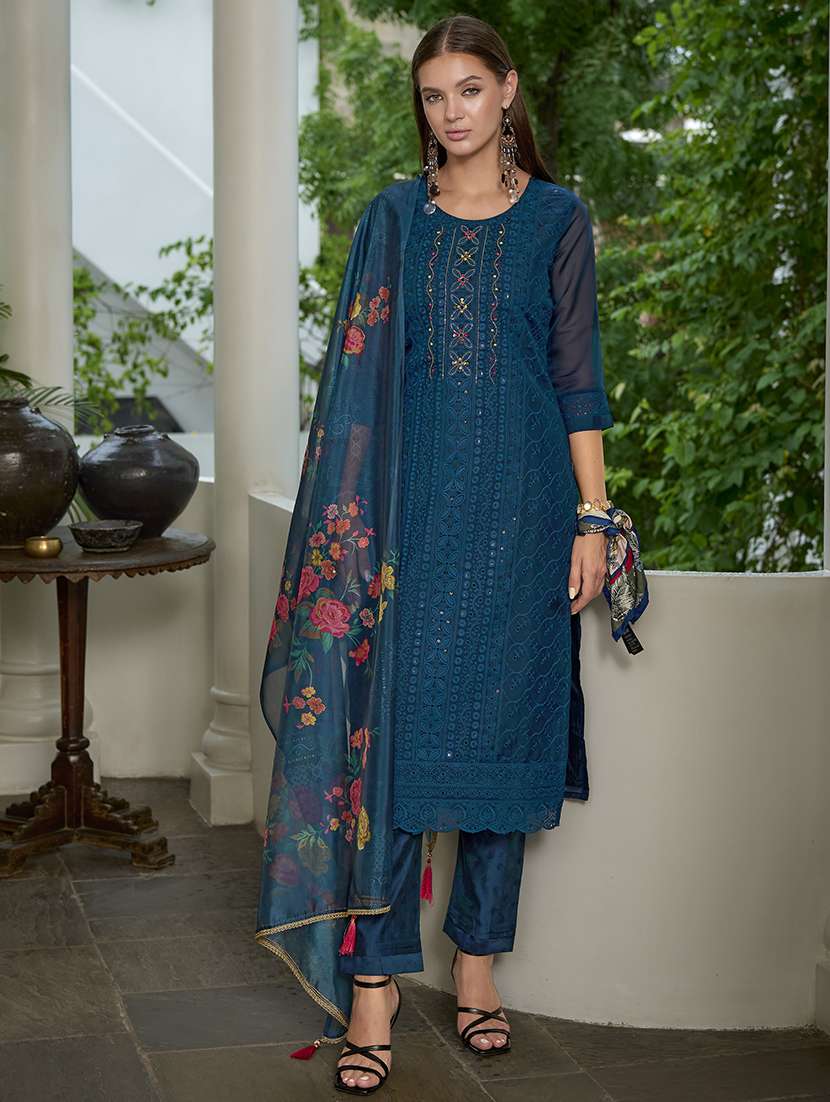 women three quarter sleeve kurta pant with dupatta set - 21559223 -  Standard Image - 1