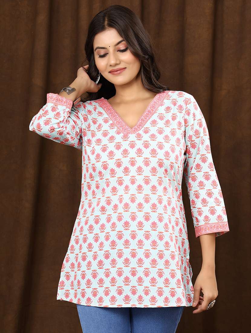 women floral three quarter sleeve kurti