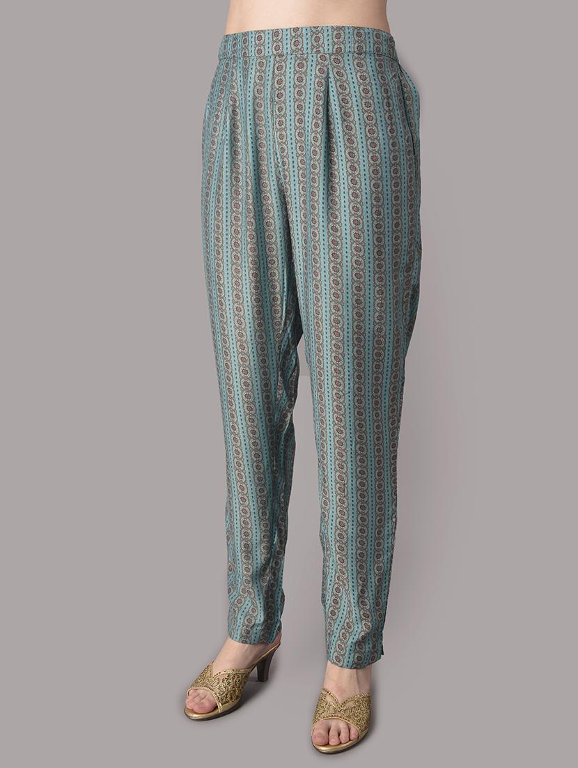women printed three quarter sleeves kurta pant set - 21559435 - Standard Image - 4