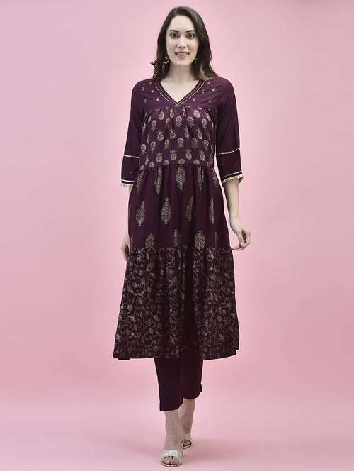 women printed three quarter sleeves kurta pant set - 21559457 -  Standard Image - 0