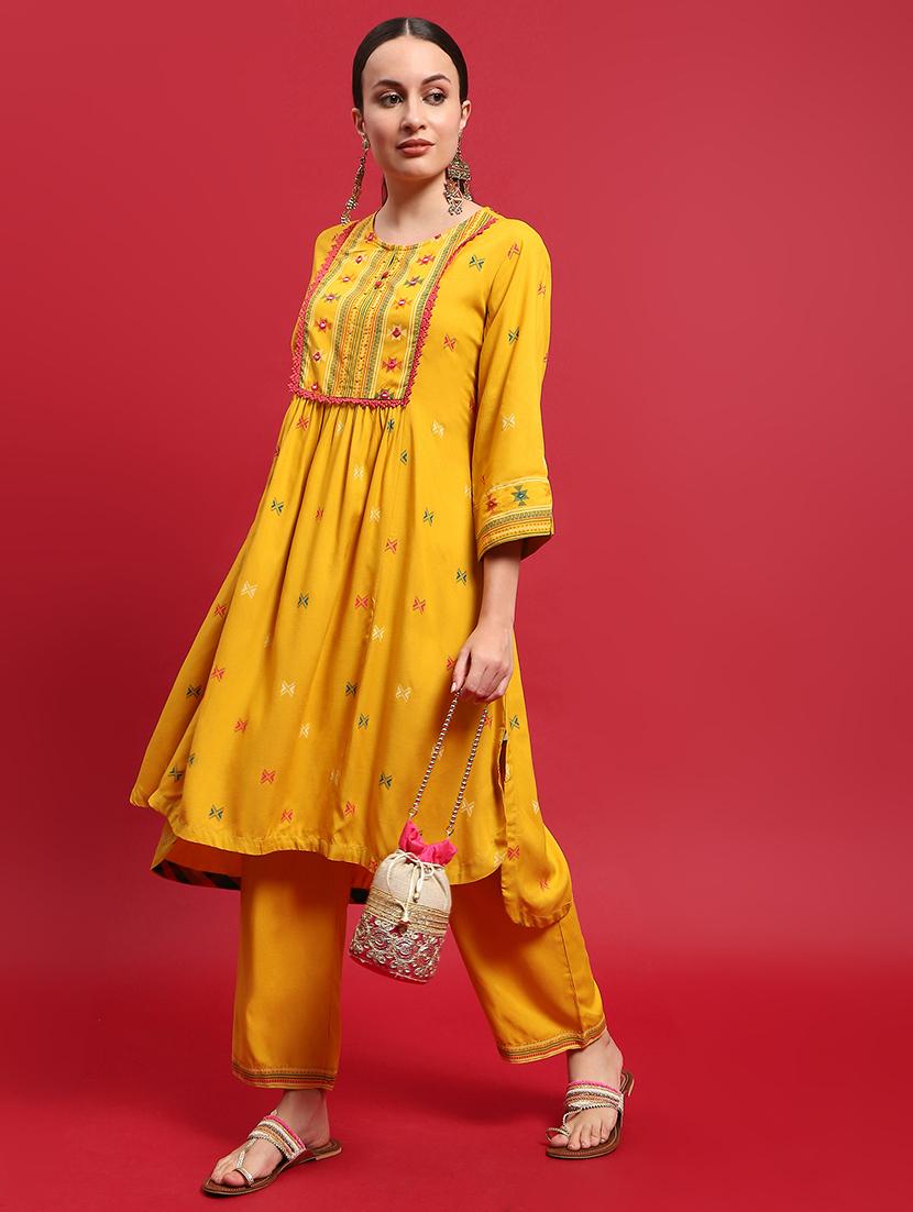 women printed three quarter sleeves kurta pant set - 21559471 -  Standard Image - 1