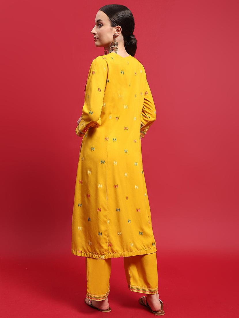 women printed three quarter sleeves kurta pant set - 21559471 - Standard Image - 4