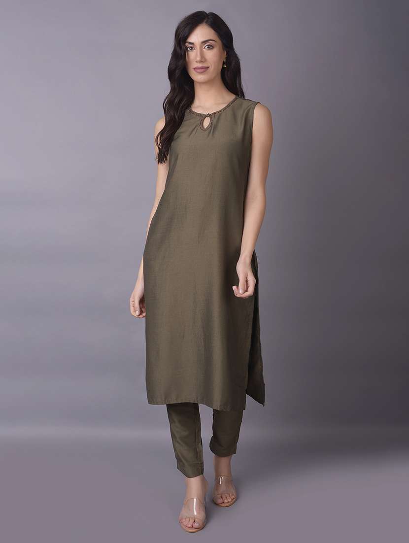 women olive solid kurta pant set with long shrug - 21559483 -  Standard Image - 4