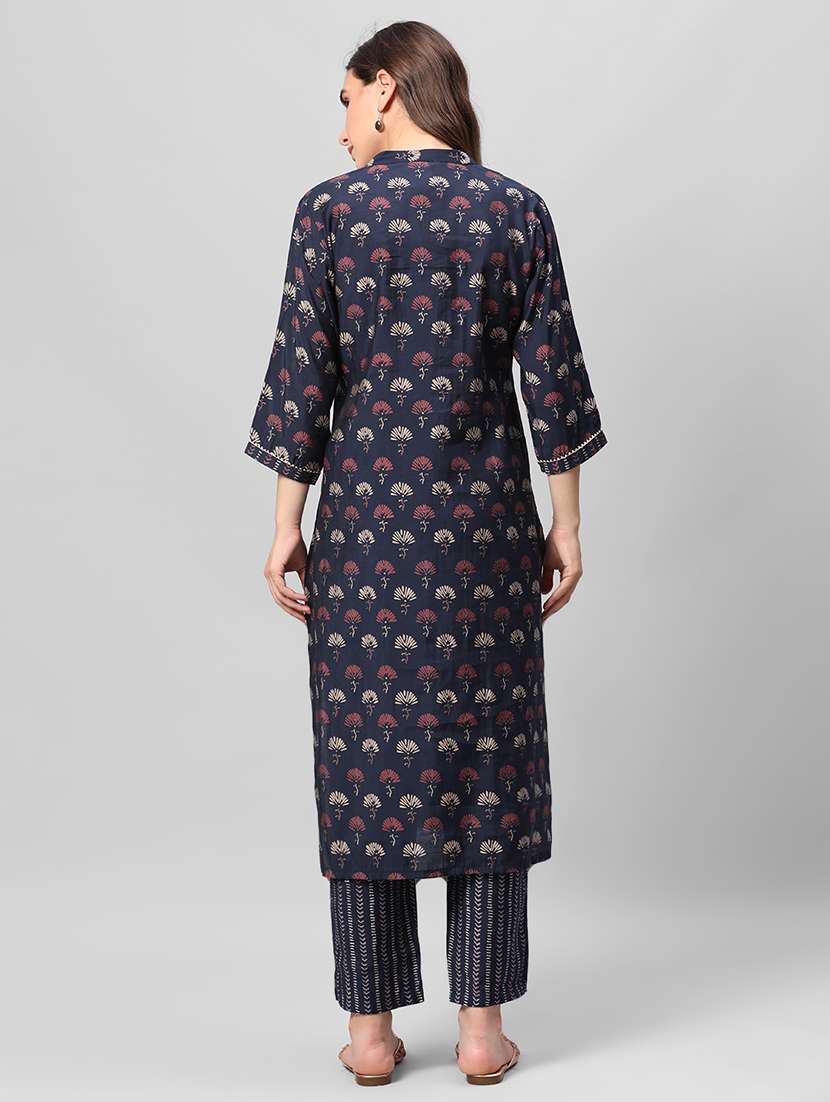 women three quarter sleeve kurta pant with dupatta set - 21559503 -  Standard Image - 4