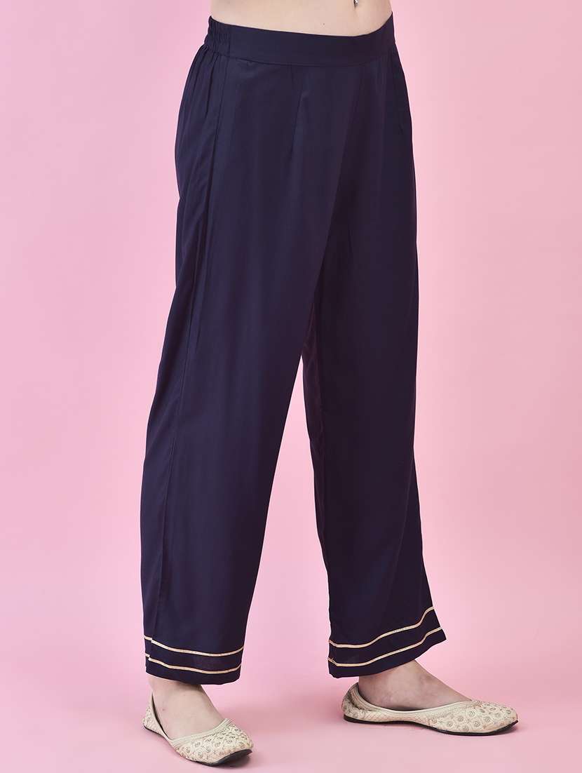 Women Three Quarter Sleeve Kurta Pant With Dupatta Set