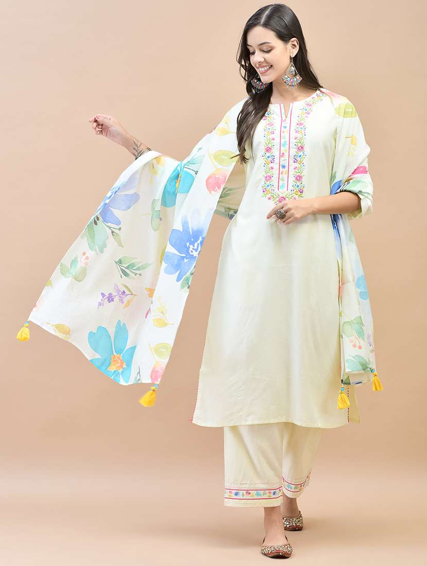 women three quarter sleeve kurta pant with dupatta set - 21559632 -  Standard Image - 1