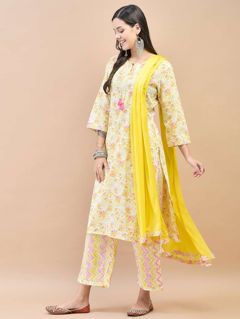 women three quarter sleeve kurta pant with dupatta set - 21559634 -  Standard Image - 1