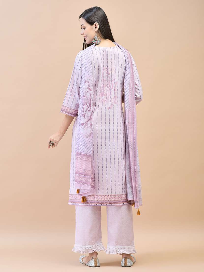 women three quarter sleeve kurta pant with dupatta set - 21559651 -  Standard Image - 4