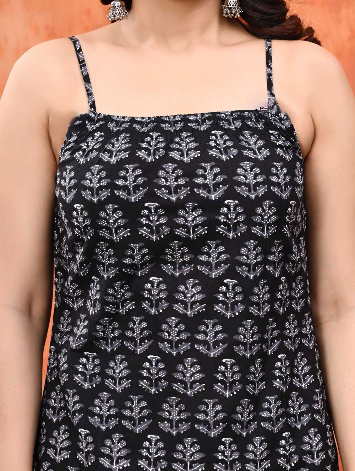 women black printed kurta sharara set - 21559747 - Standard Image - 6