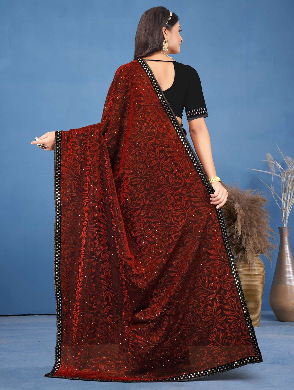 women floral printed saree with blouse - 21560137 -  Standard Image - 1
