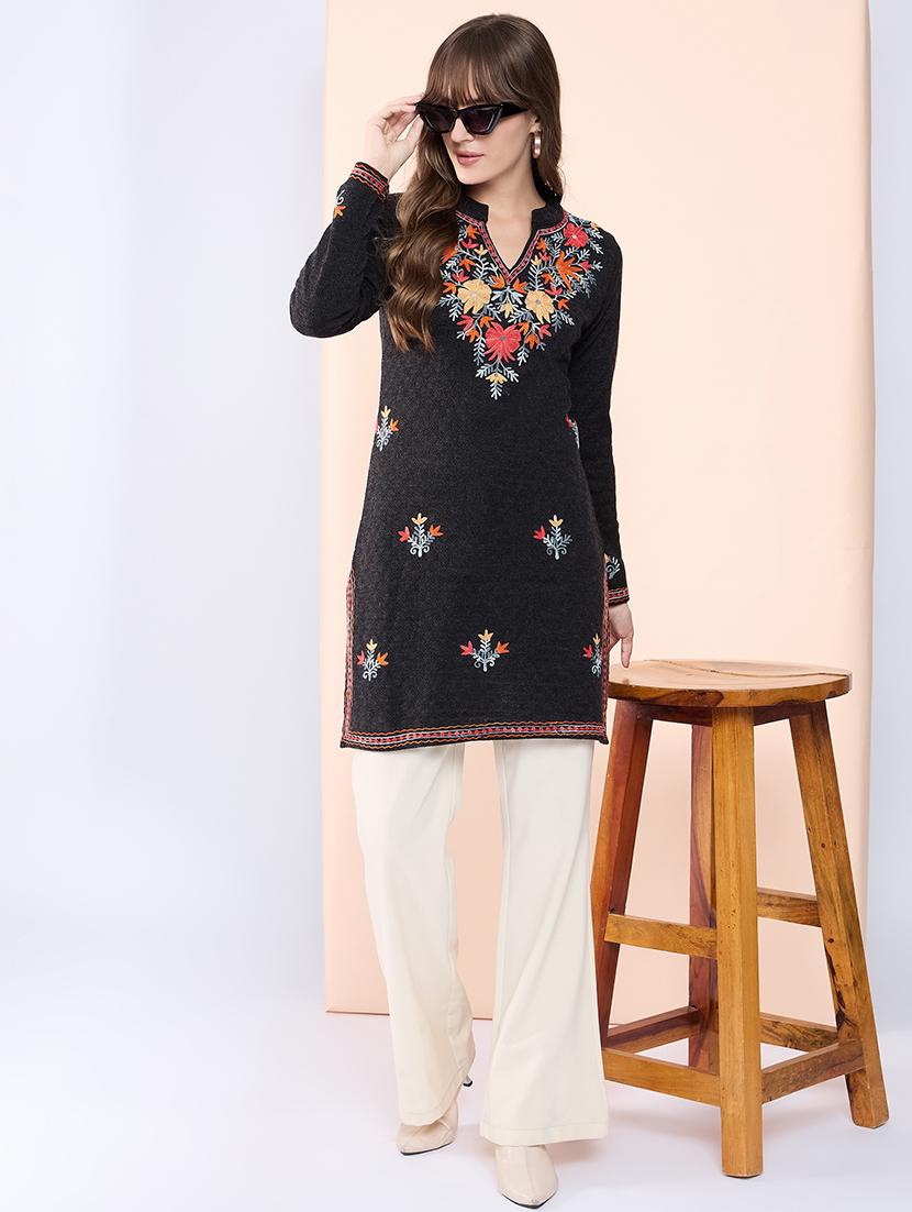 women embroidered long sleeves kurti - 21560195 - Standard Image - 4