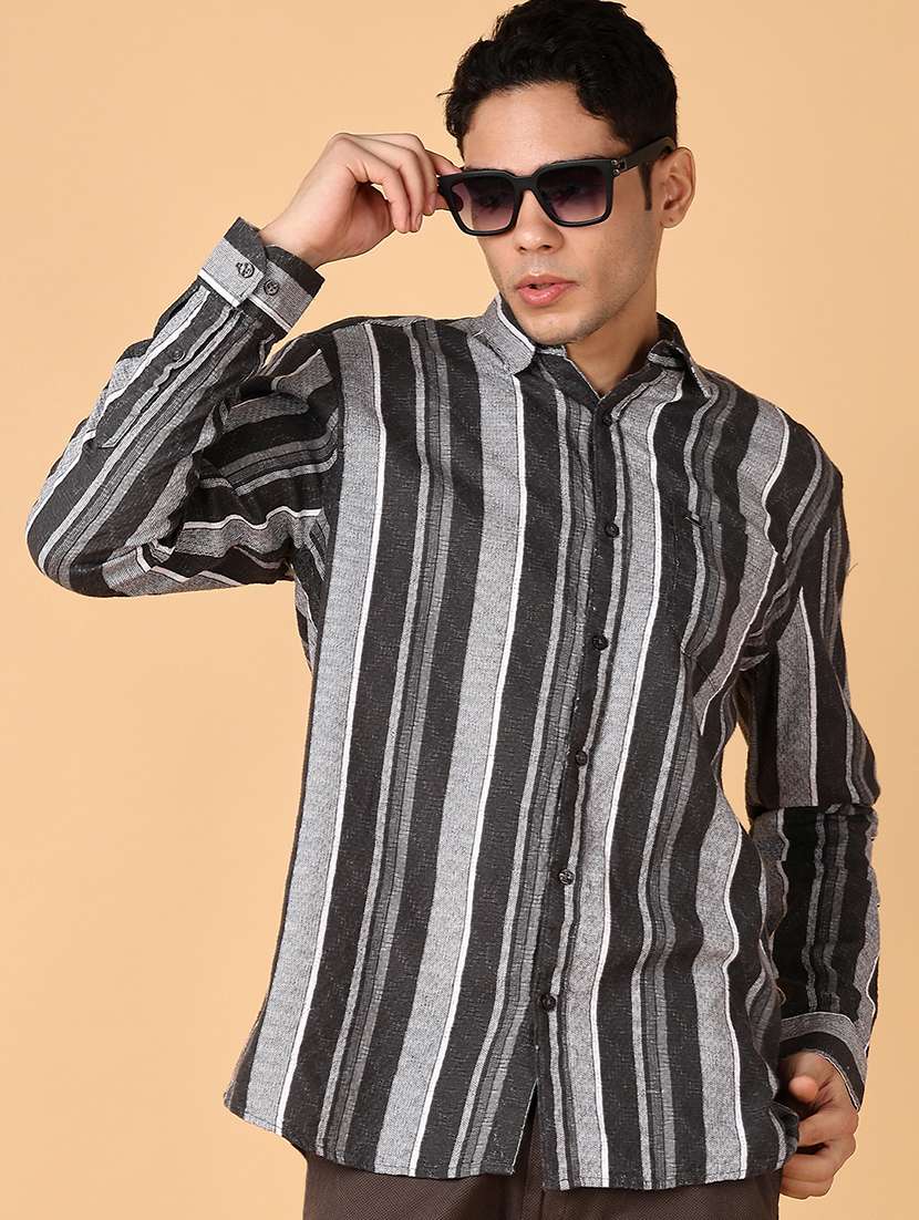 men long sleeves striped casual shirt - 21560604 -  Standard Image - 1