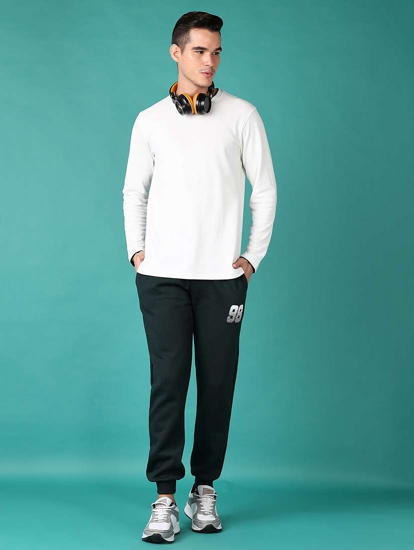 men mid rise placement print jogger - 21561285 -  Standard Image - 4