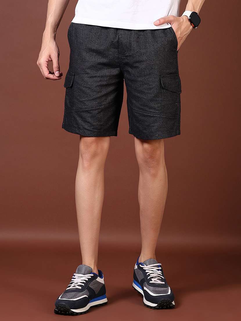 men mid rise solid cargo shorts - 21561471 -  Standard Image - 1