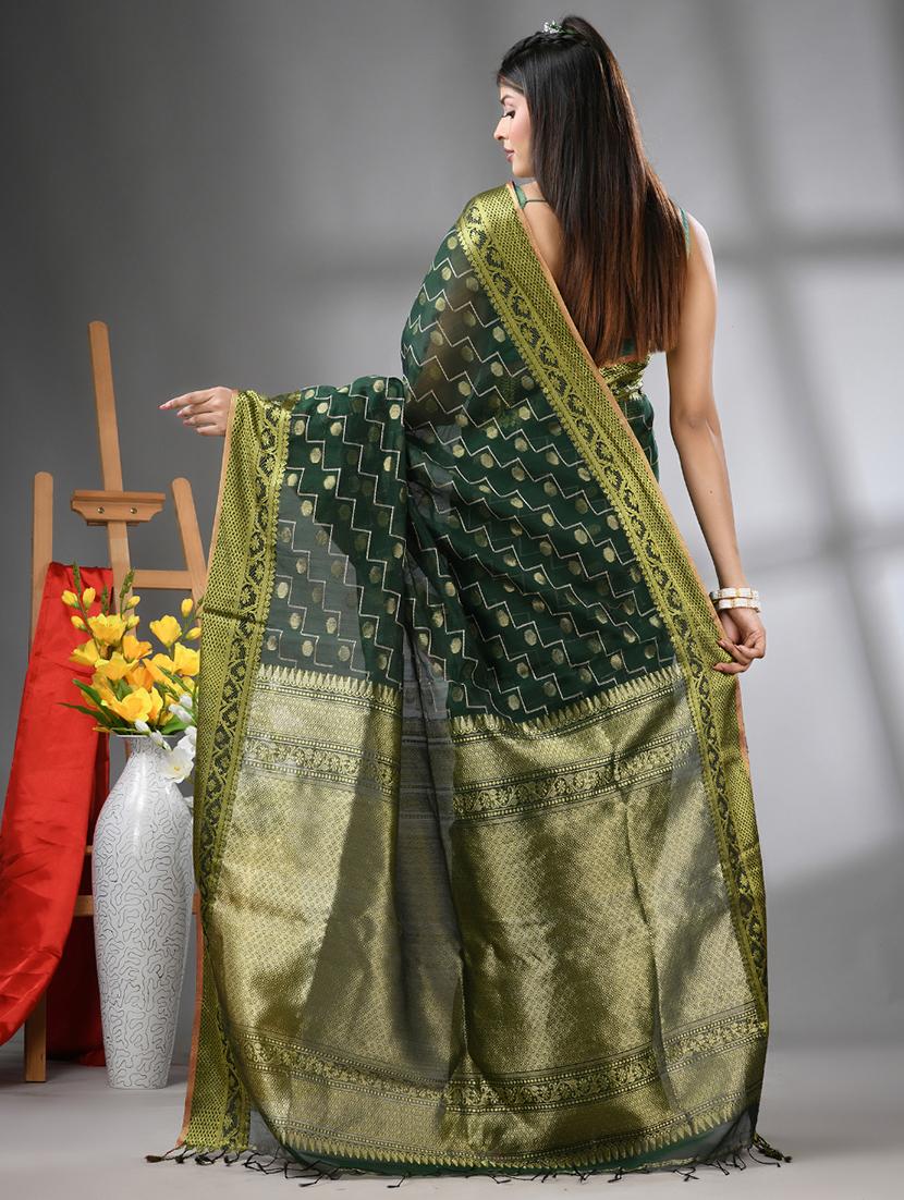 women self design handloom saree with blouse - 21562073 - Standard Image - 1