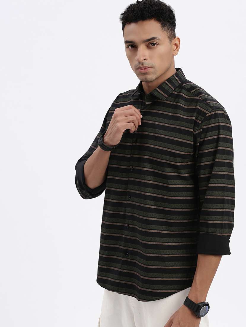 men striped long sleeve casual shirt - 21562530 -  Standard Image - 1
