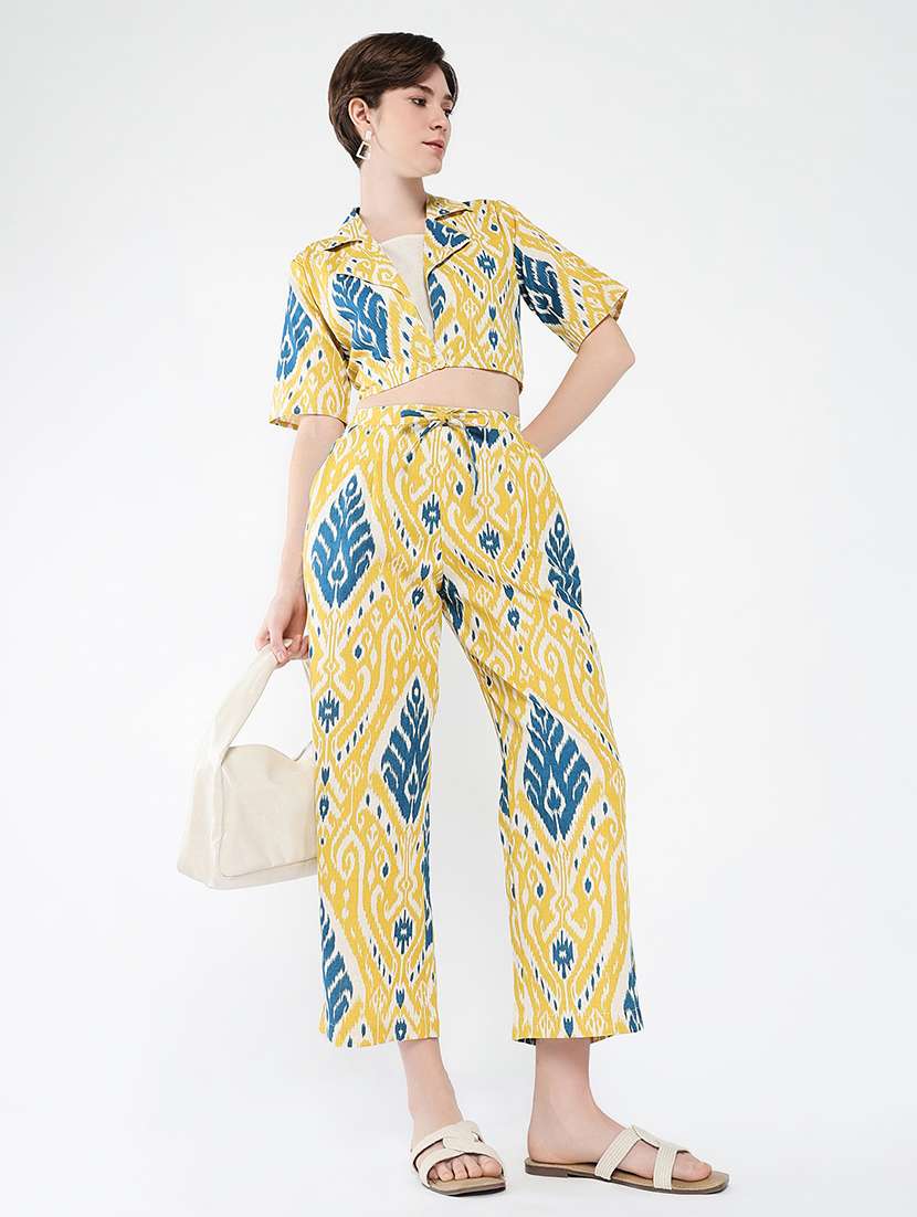 women peinted top and trouser with jacket co-ord set - 21562601 - Standard Image - 4